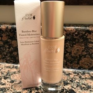 Bamboo Blur Tinted Moisturizer